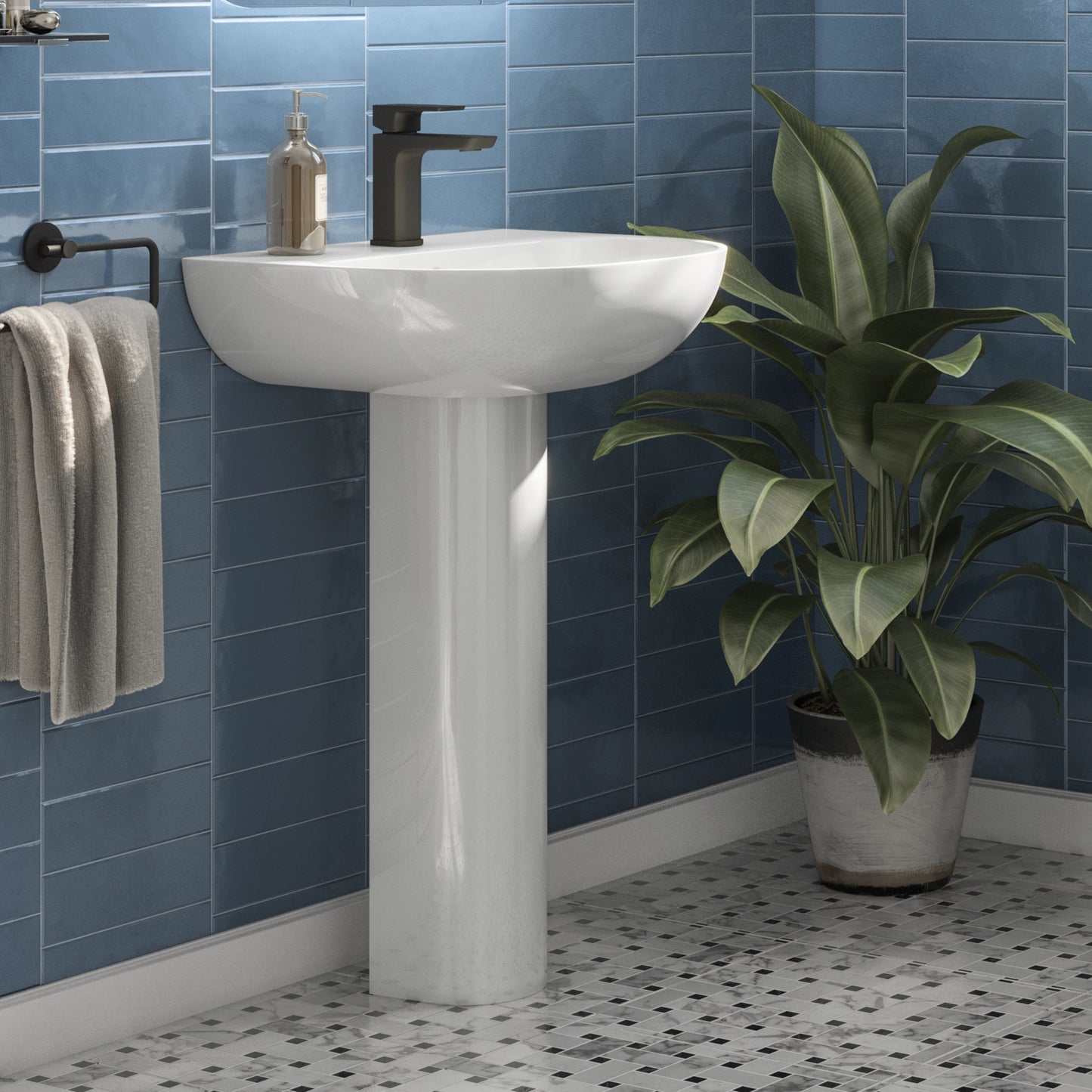 Willen Round 680mm x 185mm Full Pedestal - White
